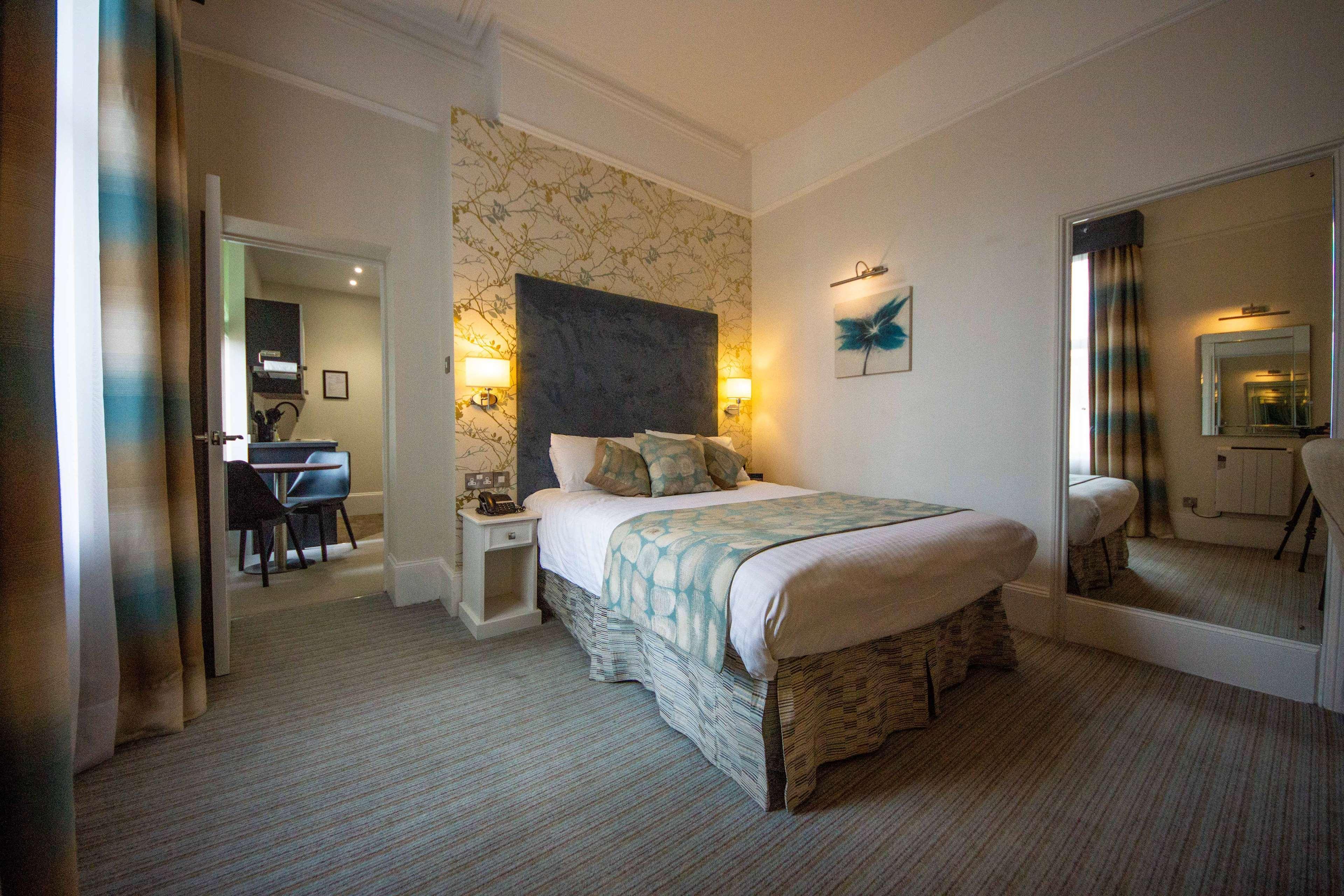 Best Western York House Hotel Истбурн Экстерьер фото