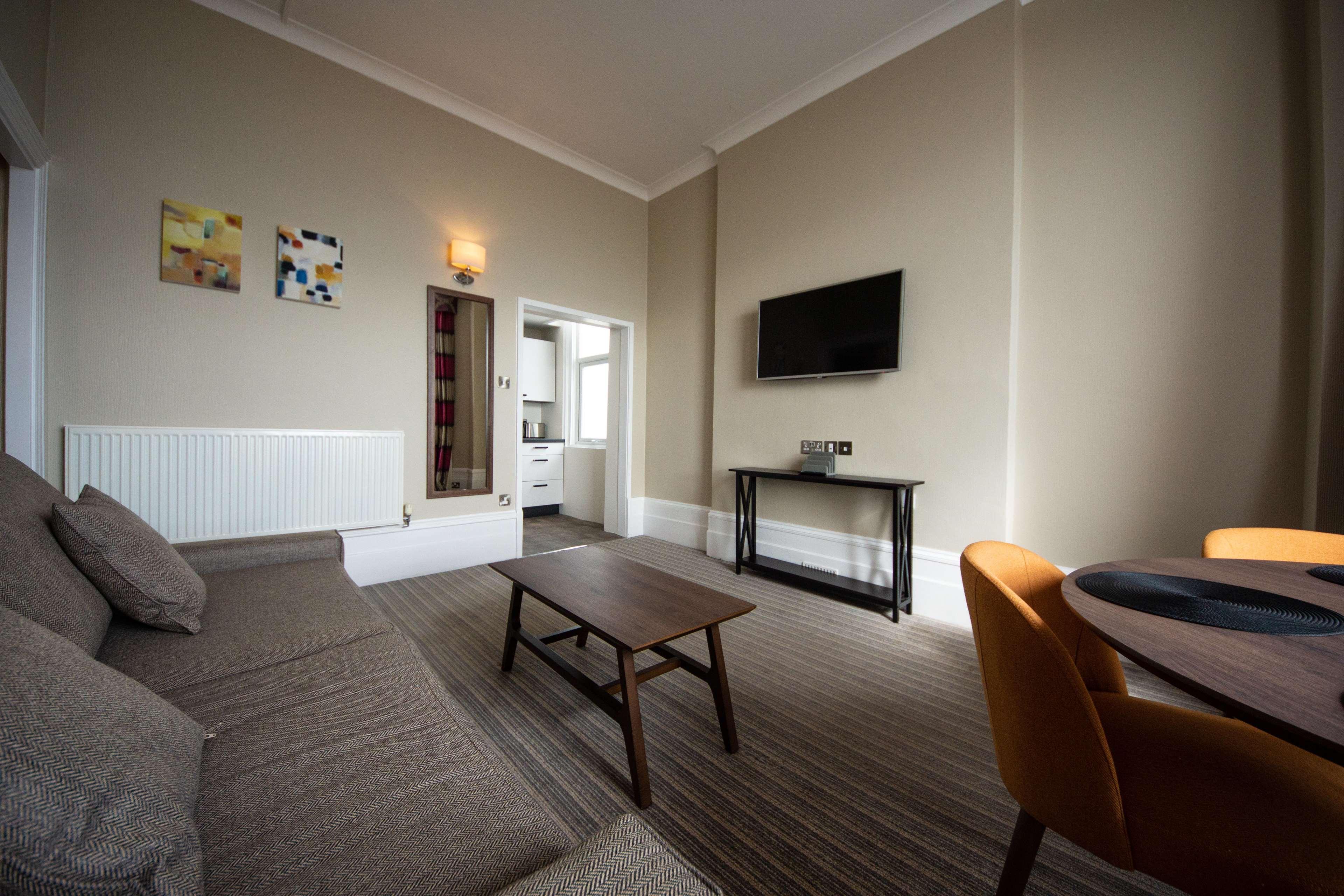 Best Western York House Hotel Истбурн Экстерьер фото