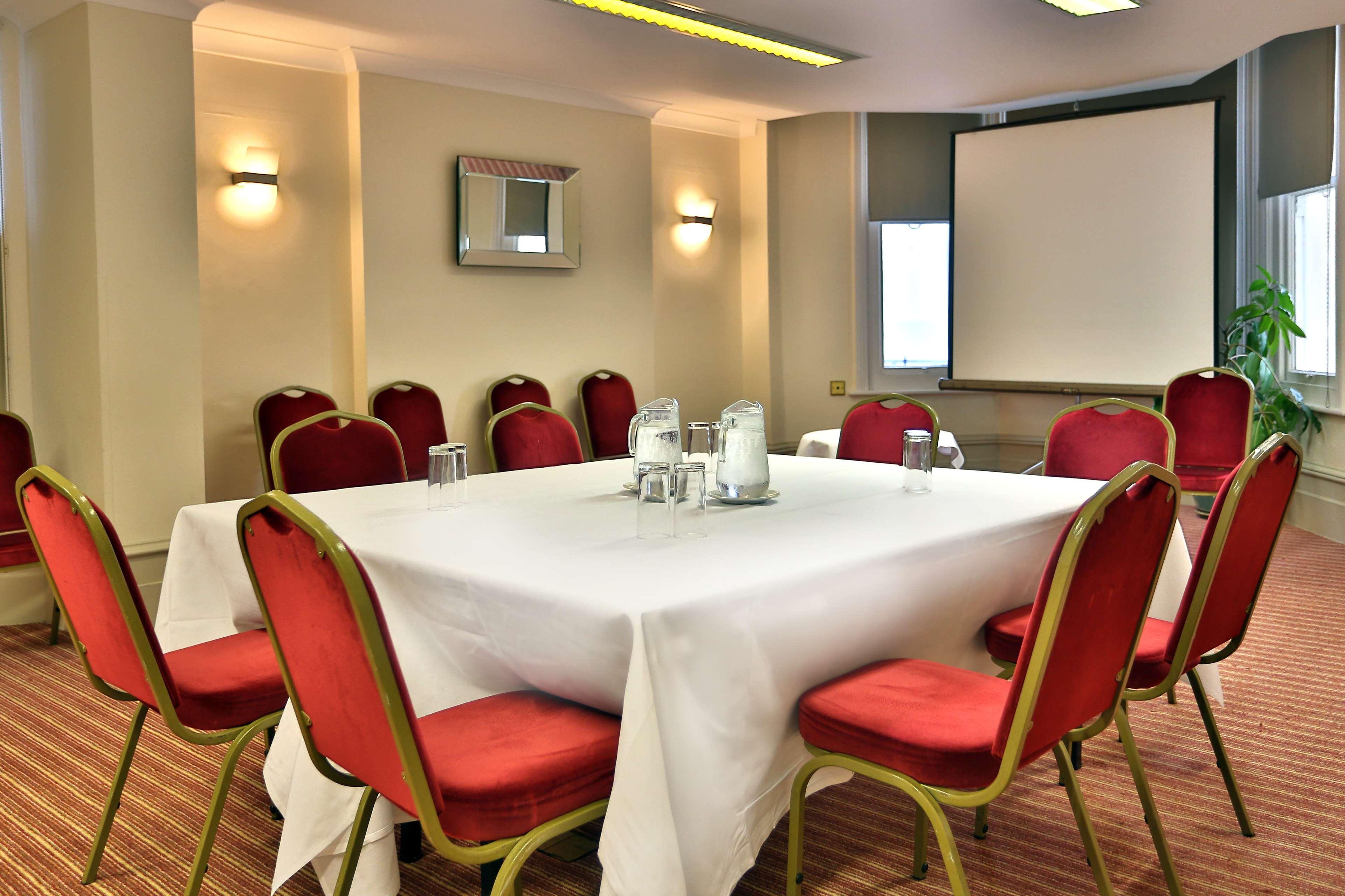 Best Western York House Hotel Истбурн Экстерьер фото