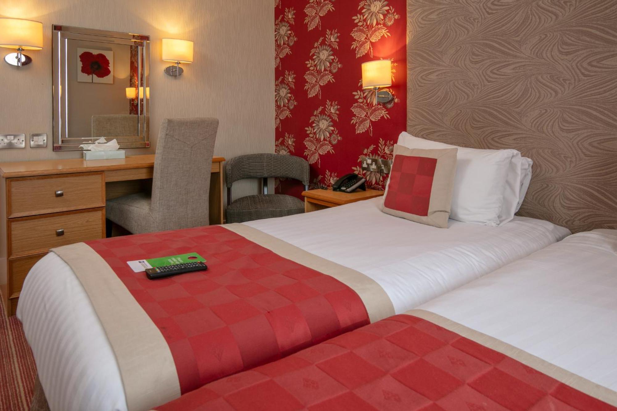 Best Western York House Hotel Истбурн Экстерьер фото