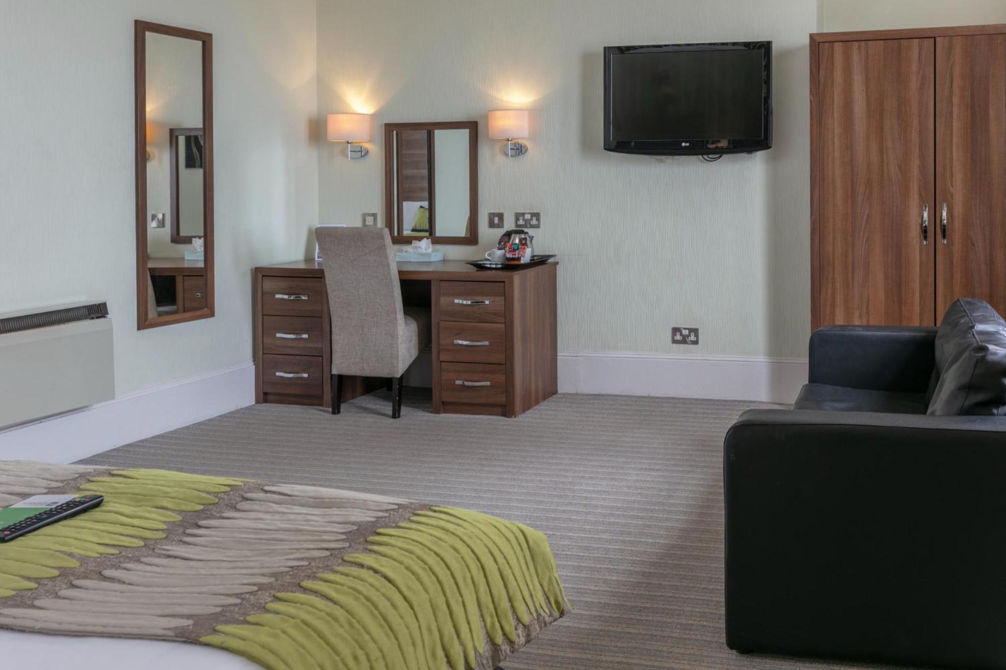 Best Western York House Hotel Истбурн Экстерьер фото