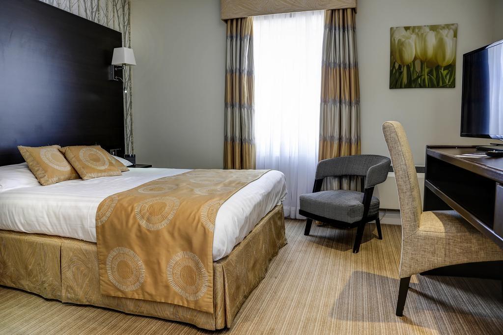 Best Western York House Hotel Истбурн Экстерьер фото